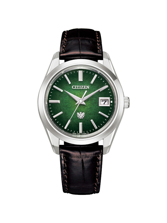 The CITIZEN Eco-Drive Iconic Nature Collection AQ4100-06W