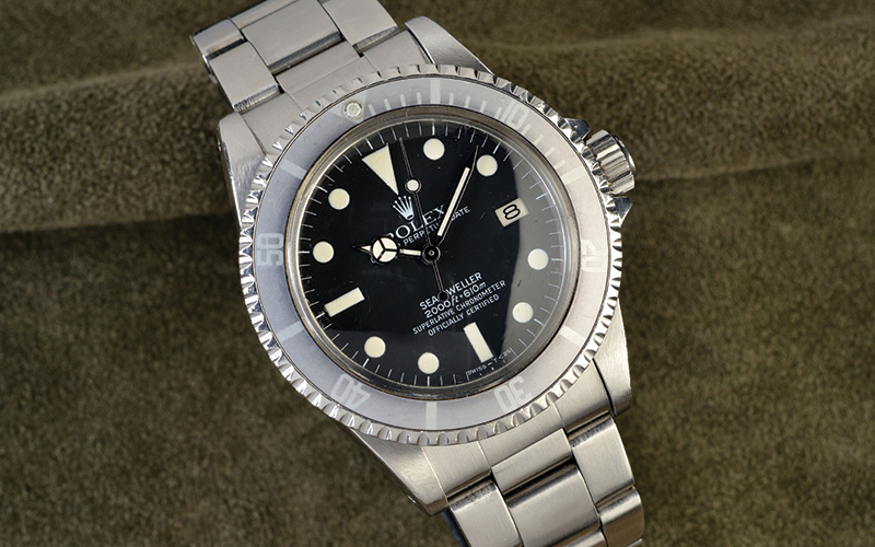 Rolex Oyster Perpetual_Sea Dweller_1665_Automatic_Steel case_Steel bracelet_Men's watch/unisex_Steel bezel_Plexiglass_Black dial_No numerals