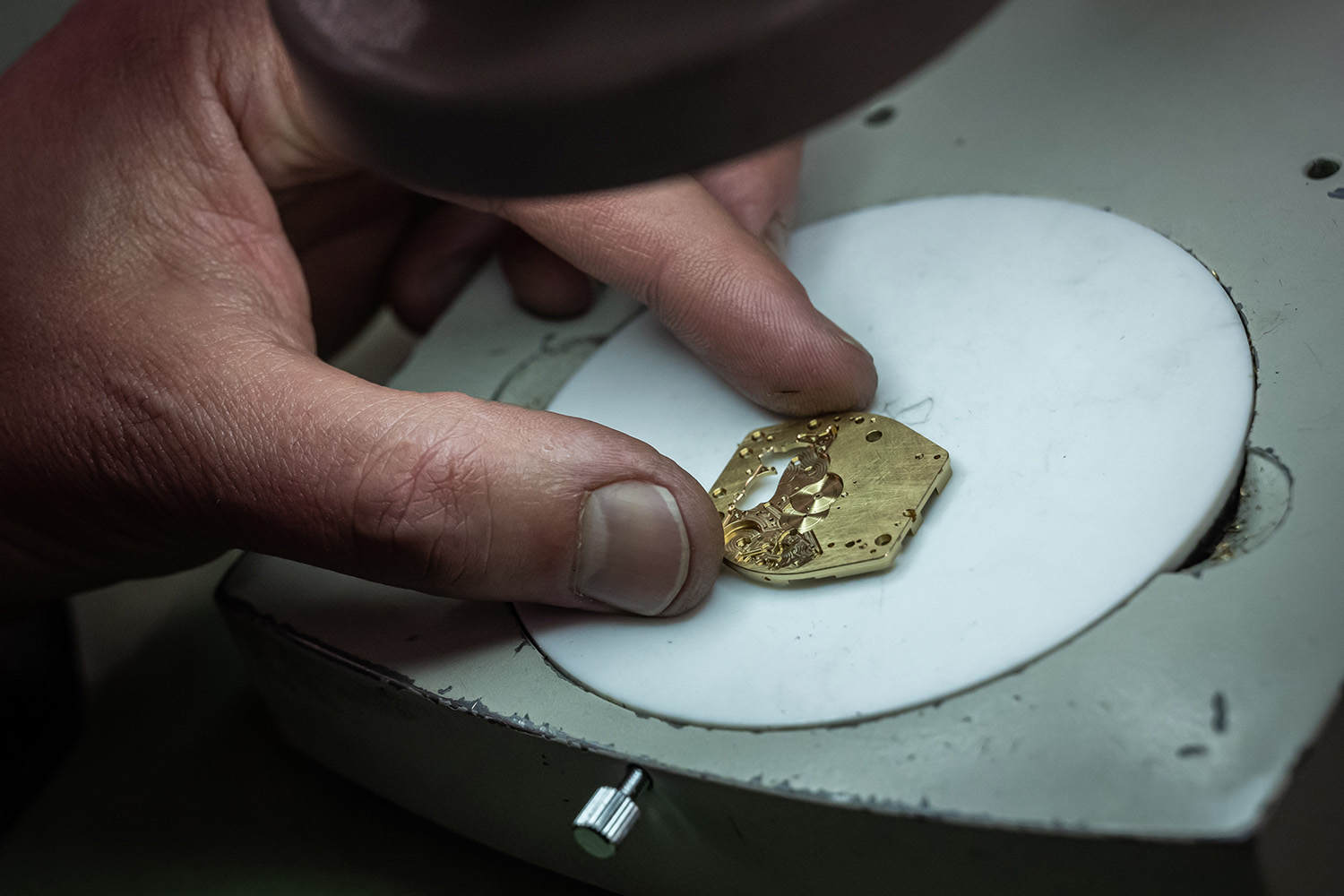 Base plate of FPJourne Elegante being finished by hand