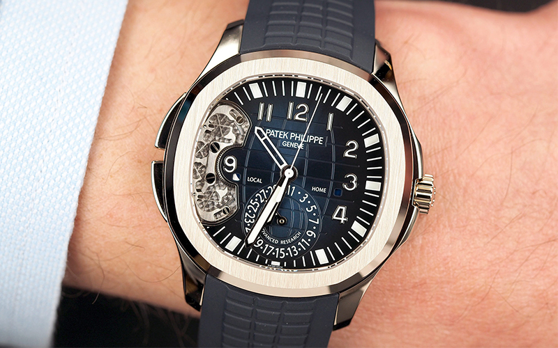 Patek Philippe Aquanaut 5650G Automatic White gold case Rubber bracelet Men's watch/Unisex Sapphire Glass Blue dial