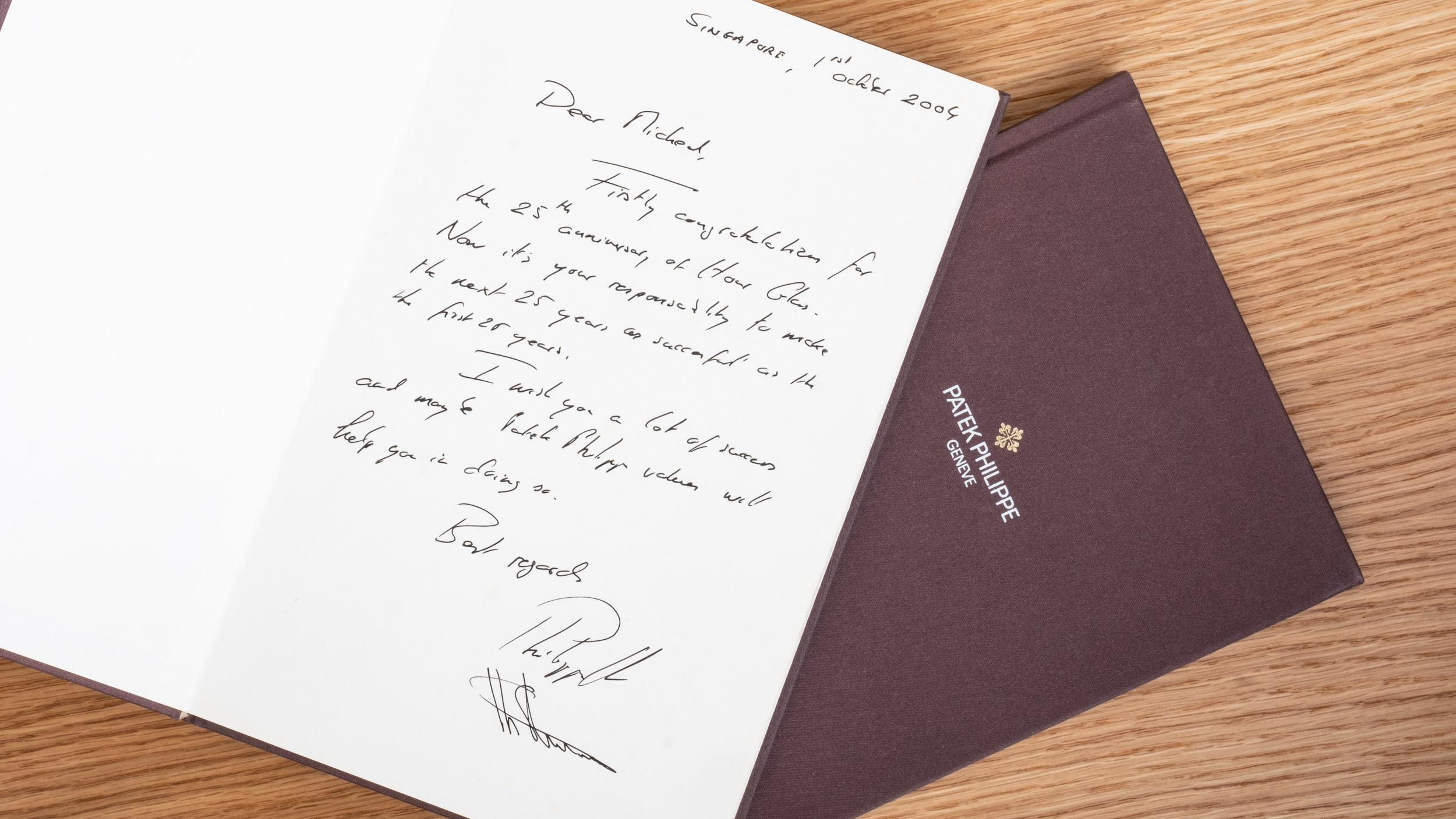 Philippe & Thierry Stern’s note to Michael Tay on THG 25th Anniversary มร.ฟิลิปป์ และ มร.เทียร์รี สเติร์น ถึง มร.ไมเคิล เทย์ ในโอกาสครบรอบ 25 ปีของ The Hour Glass