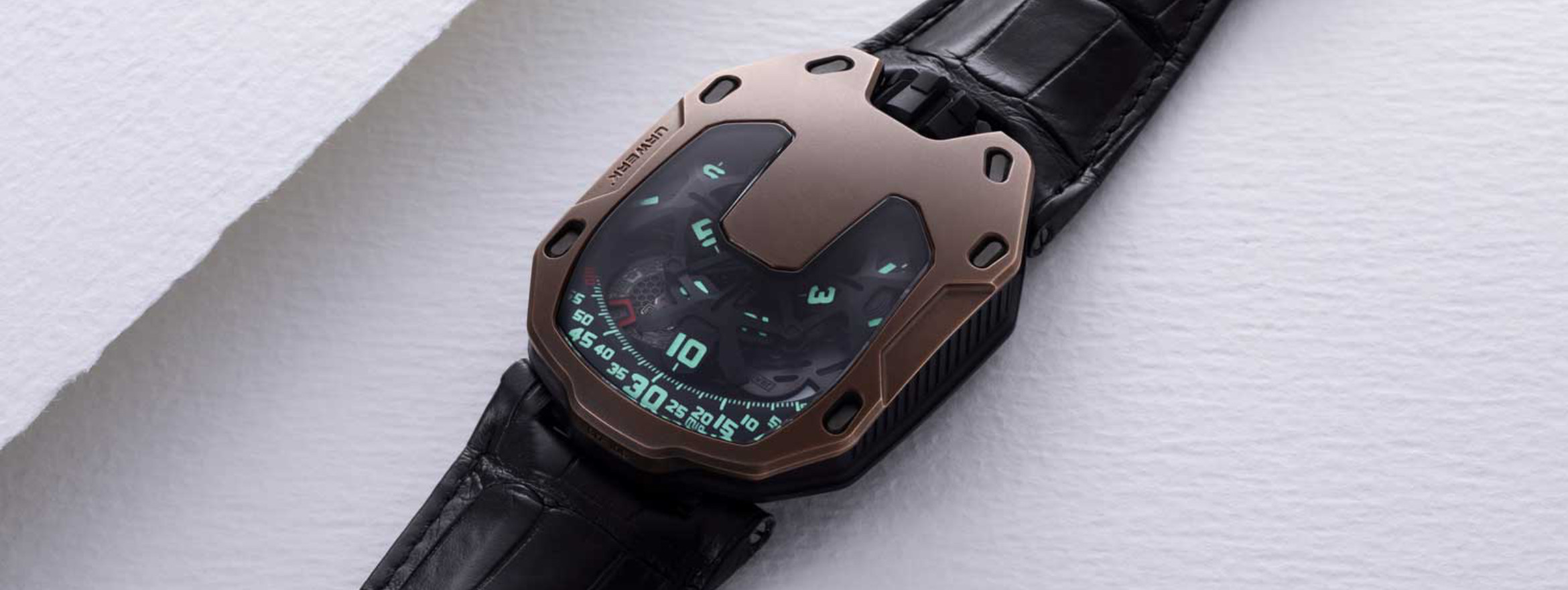 Introducing the URWERK UR-105 The Hour Glass