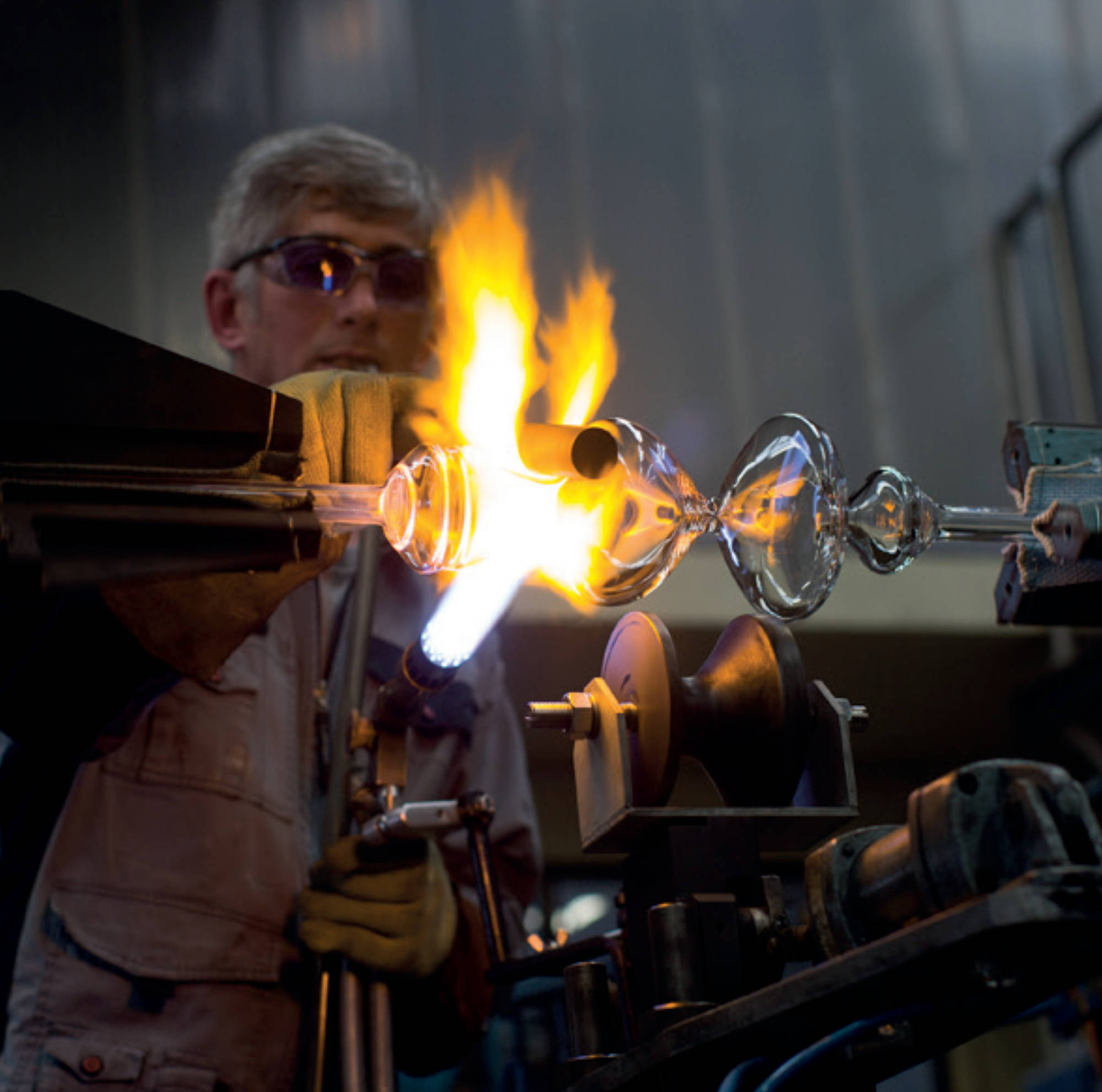 The master glassblower at work.