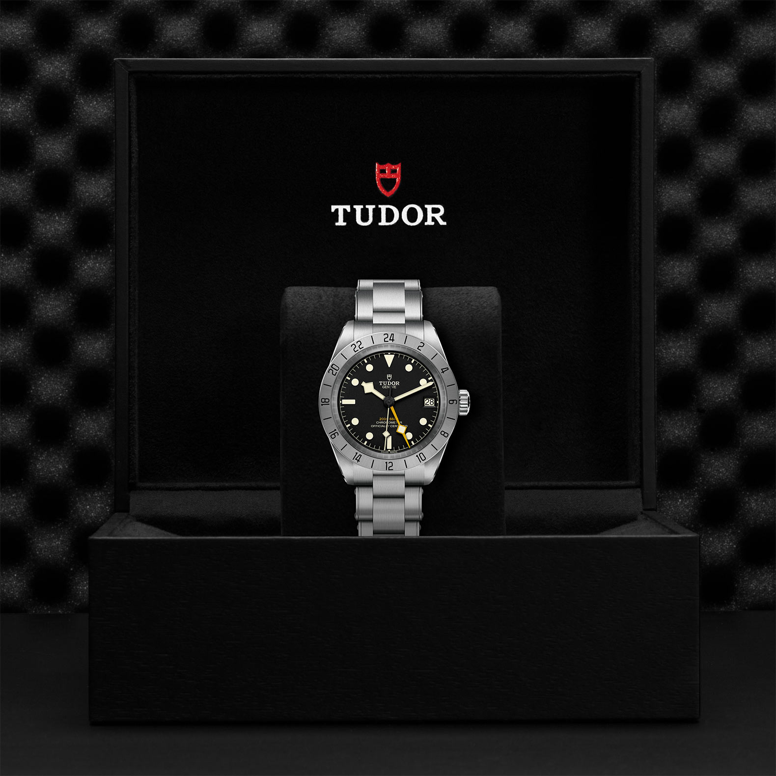 Tudor Black Bay Pro M79470-0001
