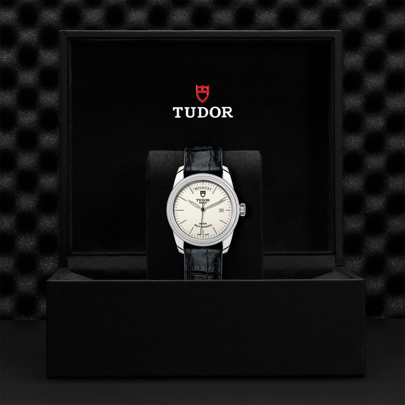 Tudor Glamour Date+Day M56000-0176