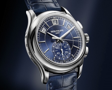 The Patek Philippe Annual Calendar Chronograph Ref. 5905P retains the legible annual calendar display with three windows for the day, the date and the month.