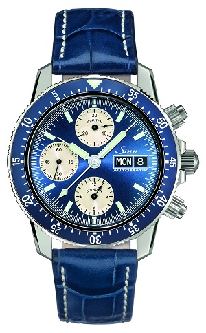The SINN 103 A Sa B comes with a blue cowhide strap to match the blue electroplated dial.