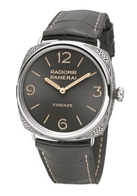 The Panerai Radiomir Firenze 3 Days features highly decorative engravings on its case and crown.