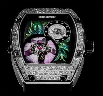 The Richard Mille RM19-02 Tourbillon Fleur features a newly developed mechanism which gracefully opens the flower petals on command or automatically each few minutes.