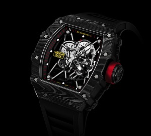 The case of the Richard Mille RM35-01 comprises hundreds of ultra-thin layers of carbon fiber, molded into one and then milled into the trademark Richard Mille tonneau shape.