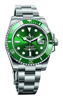 The modern Rolex Submariner is water resistant to 300m and features a scratch resistant ceramic bezel.