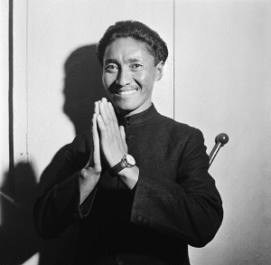 Tenzing Norgay with his Rolex seen here shortly after his return from the expedition. (Image Credit: Getty Images).