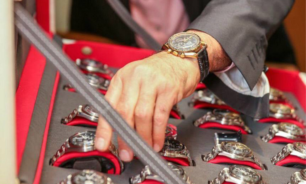 5 Rules Of Watch Collecting For Beginners - PMT The Hour Glass Thailand